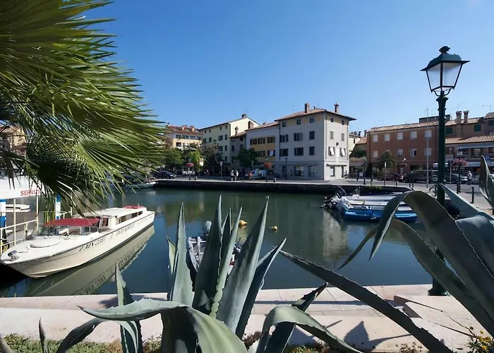 Old Harbour House Grado